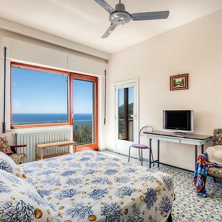 Geca'S House - Panoramic Sea View Studio Massa Lubrense Exterior foto